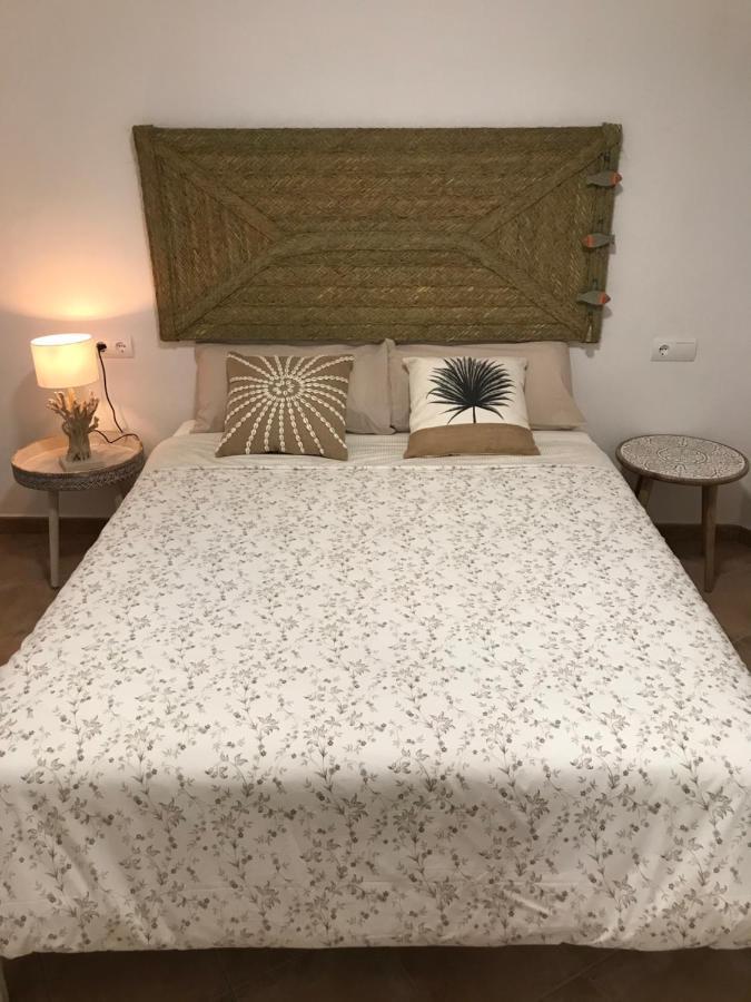 Bella Paula Apartment Es Pujols Luaran gambar